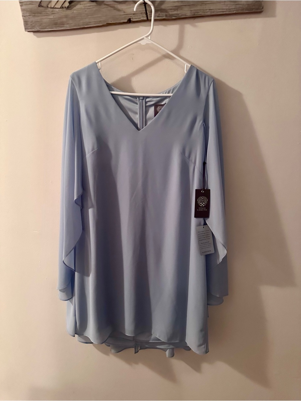 Vince Camuto Light Blue V-Neck Chiffon Cape Sleeve Women’s Dress